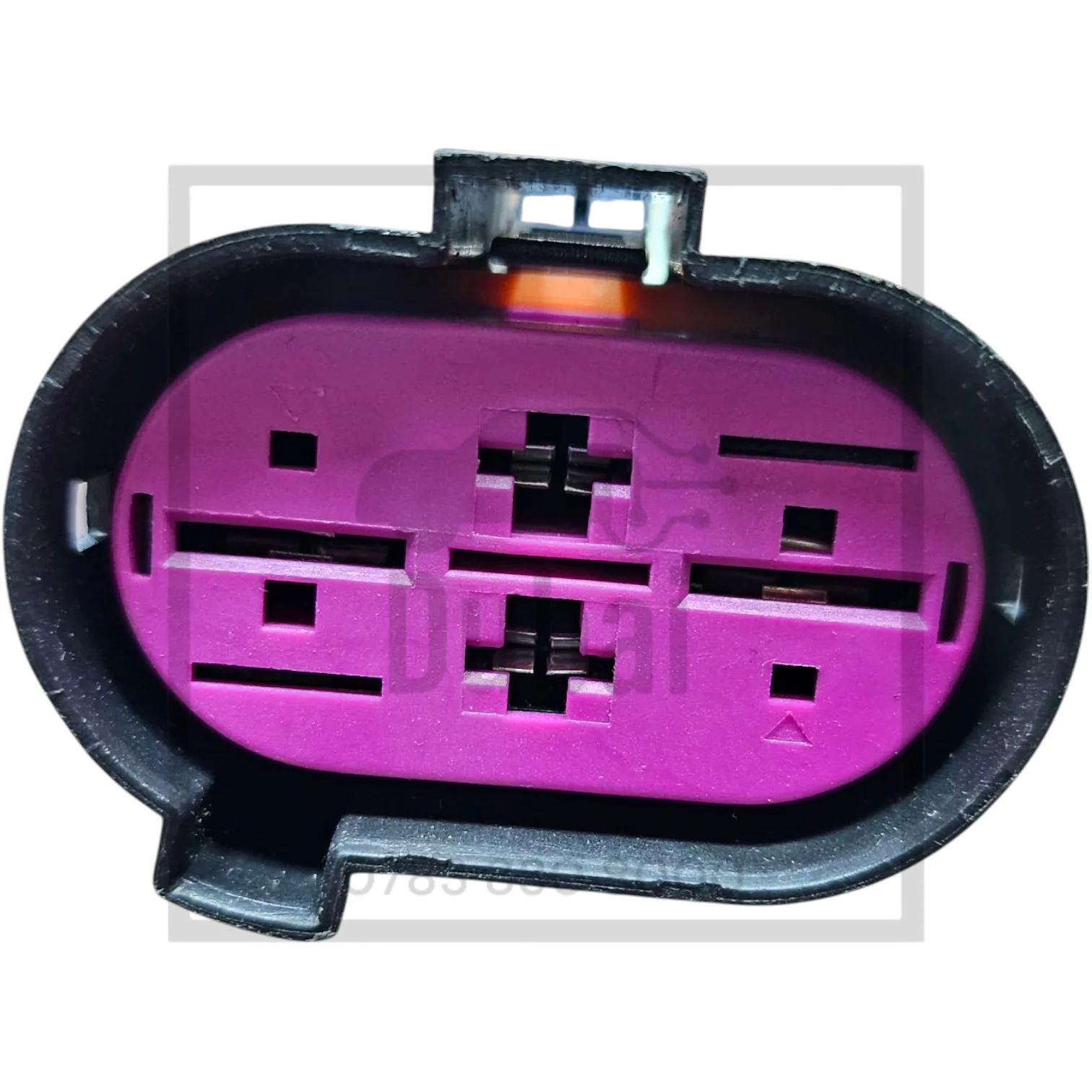 فيشة مروحة تيربو 4pin