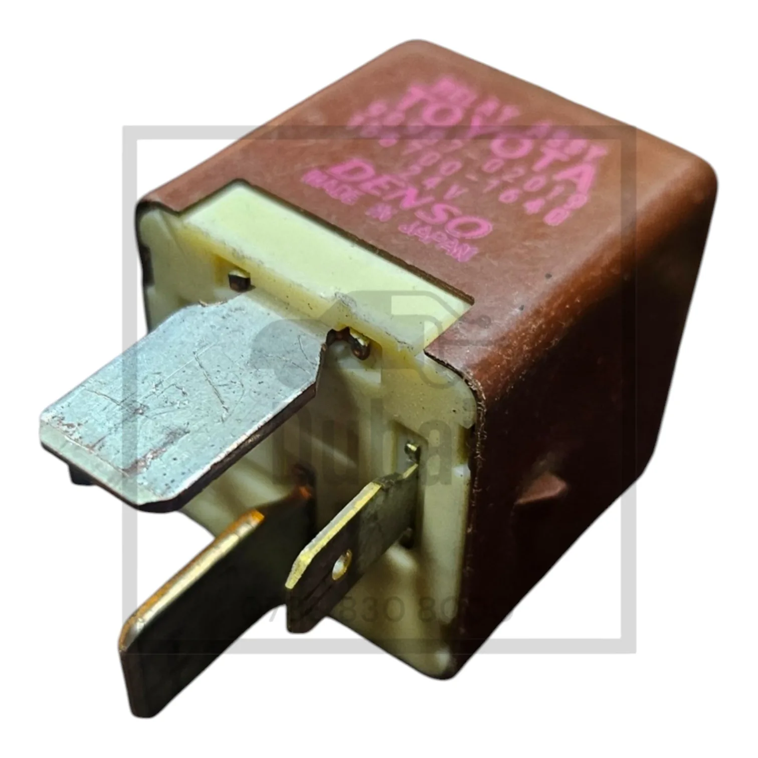كتف تيوتا 70A 24V مستعمل